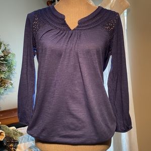 Lucky Brand rounded detail neckline long sleeve gathered waist aged blue top Med